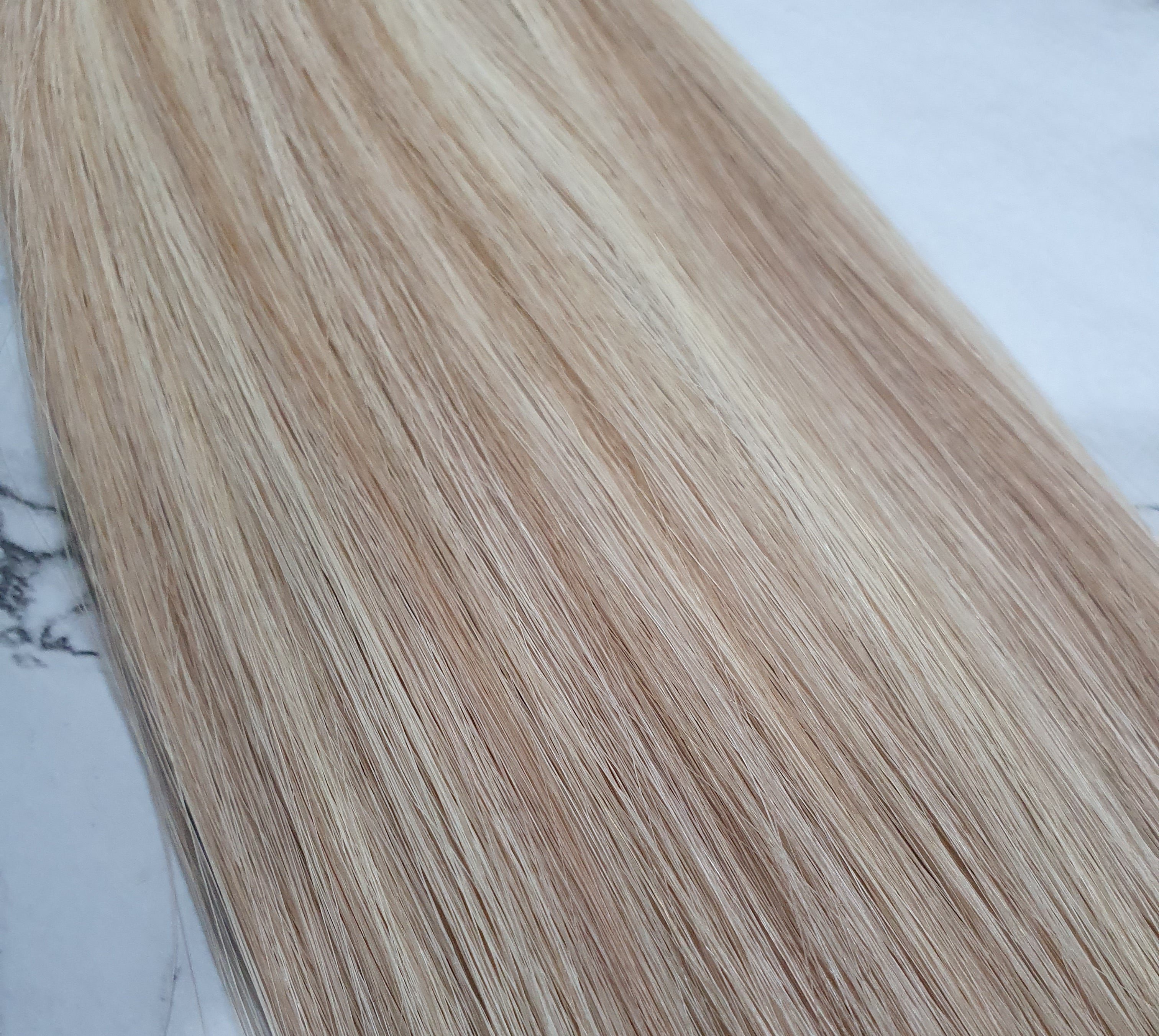22" Premium Genius Weft #P18/613 Sunkissed - Platinum Lockz Hair Extensions & Supplies