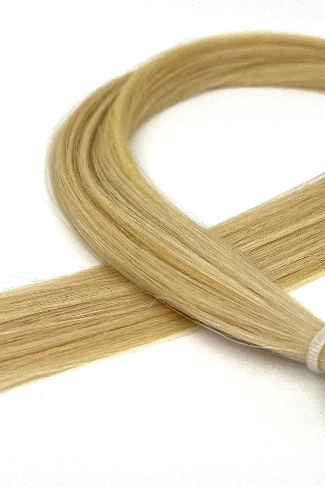 20" Nano Tip Hair Extensions #24 Beige Blonde - Platinum Lockz Hair Extensions & Supplies