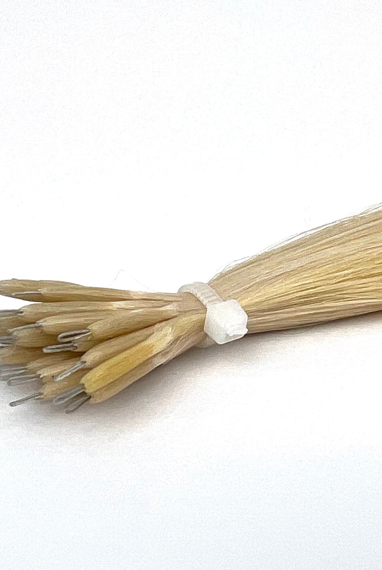 20" Nano Tip Hair Extensions #24 Beige Blonde - Platinum Lockz Hair Extensions & Supplies