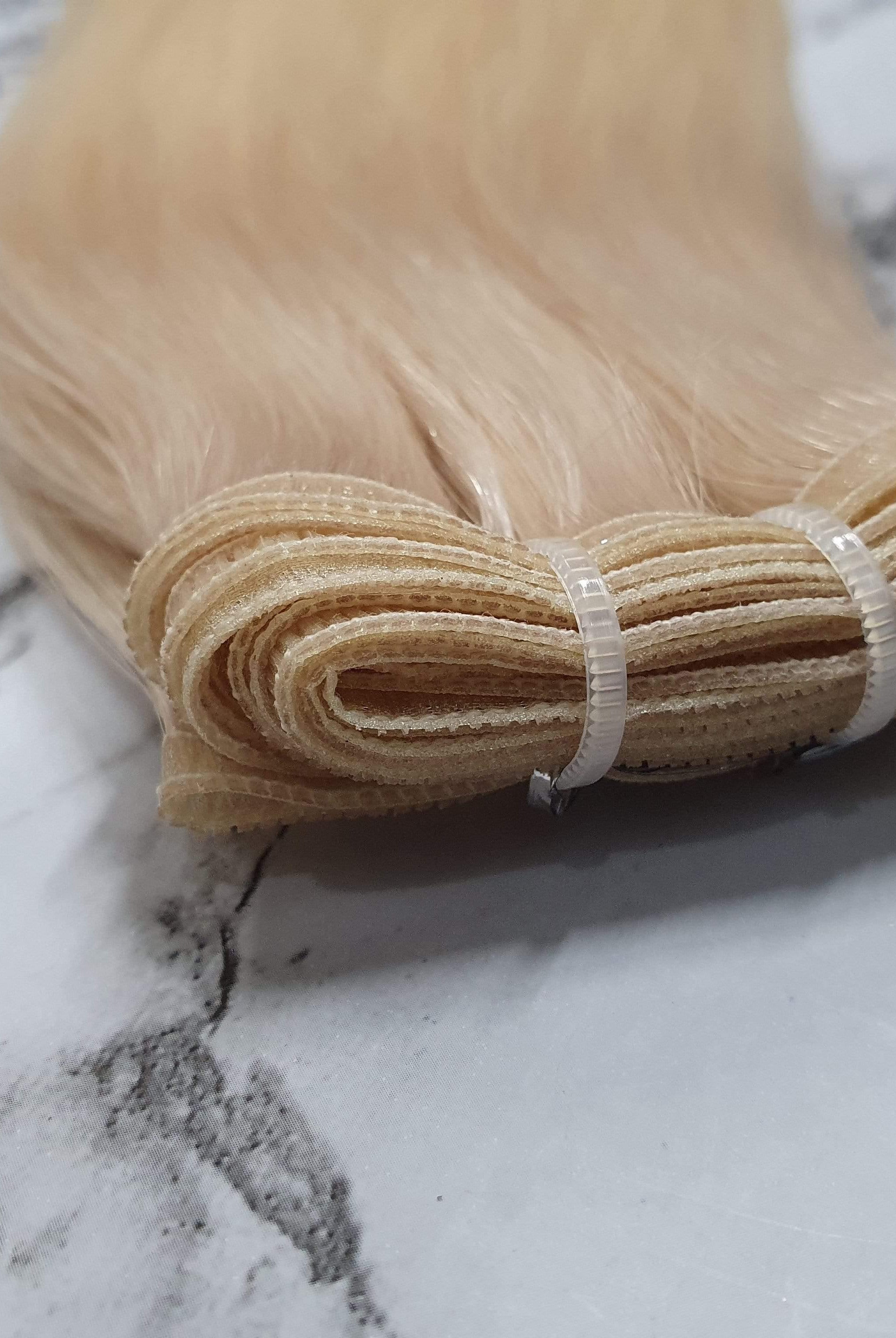 22" Weft Hair Extensions #60 Platinum Blonde - Platinum Lockz | Hair Extensions & Supplies