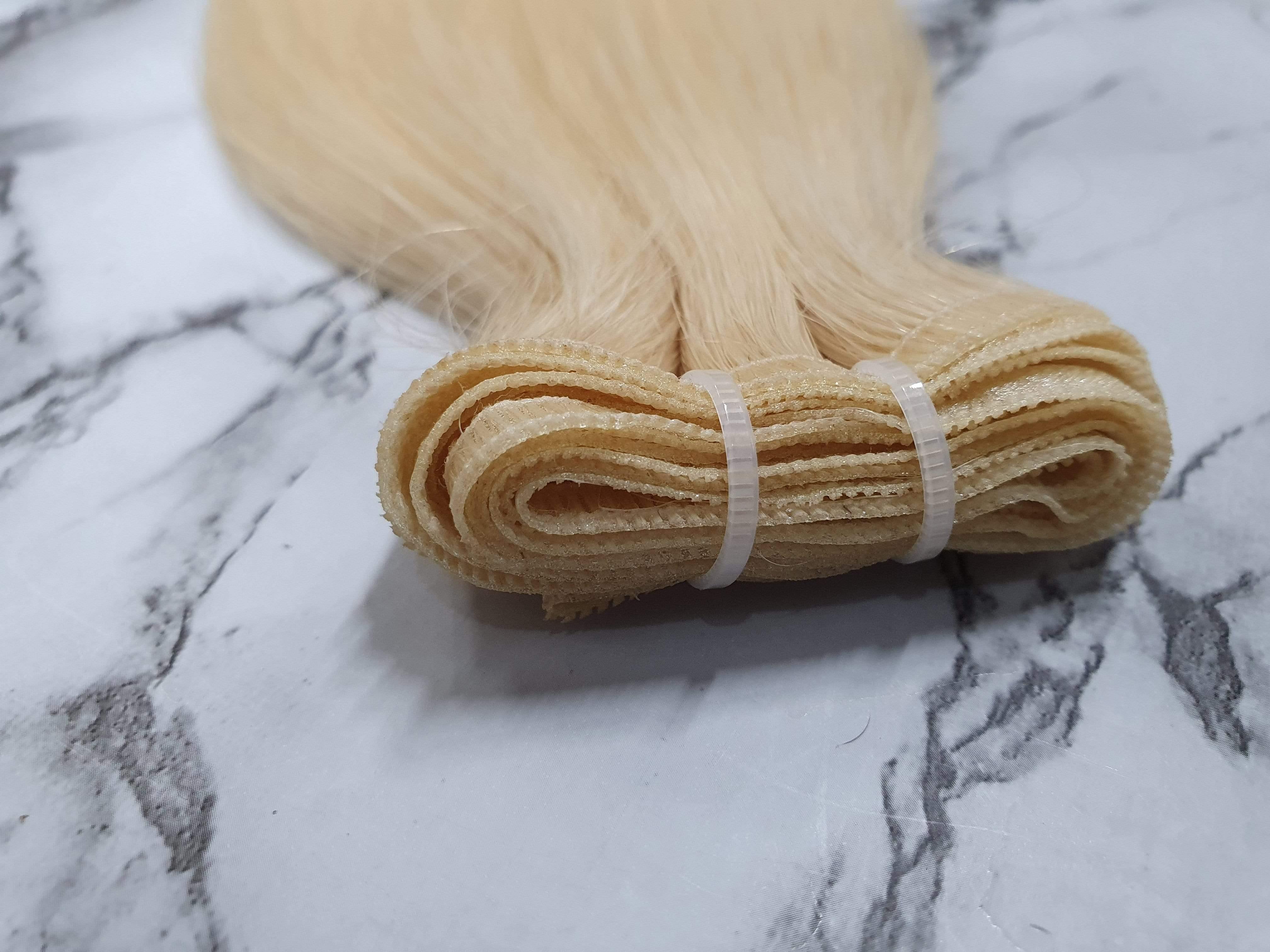 22" Weft Hair Extensions #613 Beach babe - Platinum Lockz | Hair Extensions & Supplies