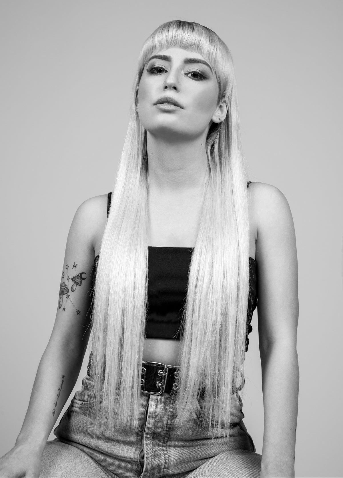 TAPE HAIR EXTENSIONS | 26" - Platinum Lockz | Hair Extensions & Supplies